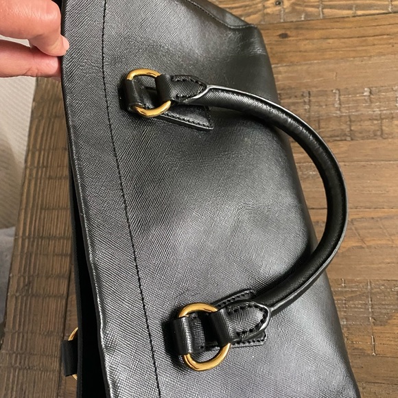 Prada Galleria Saffiano leather large bag. - Picture 4 of 6